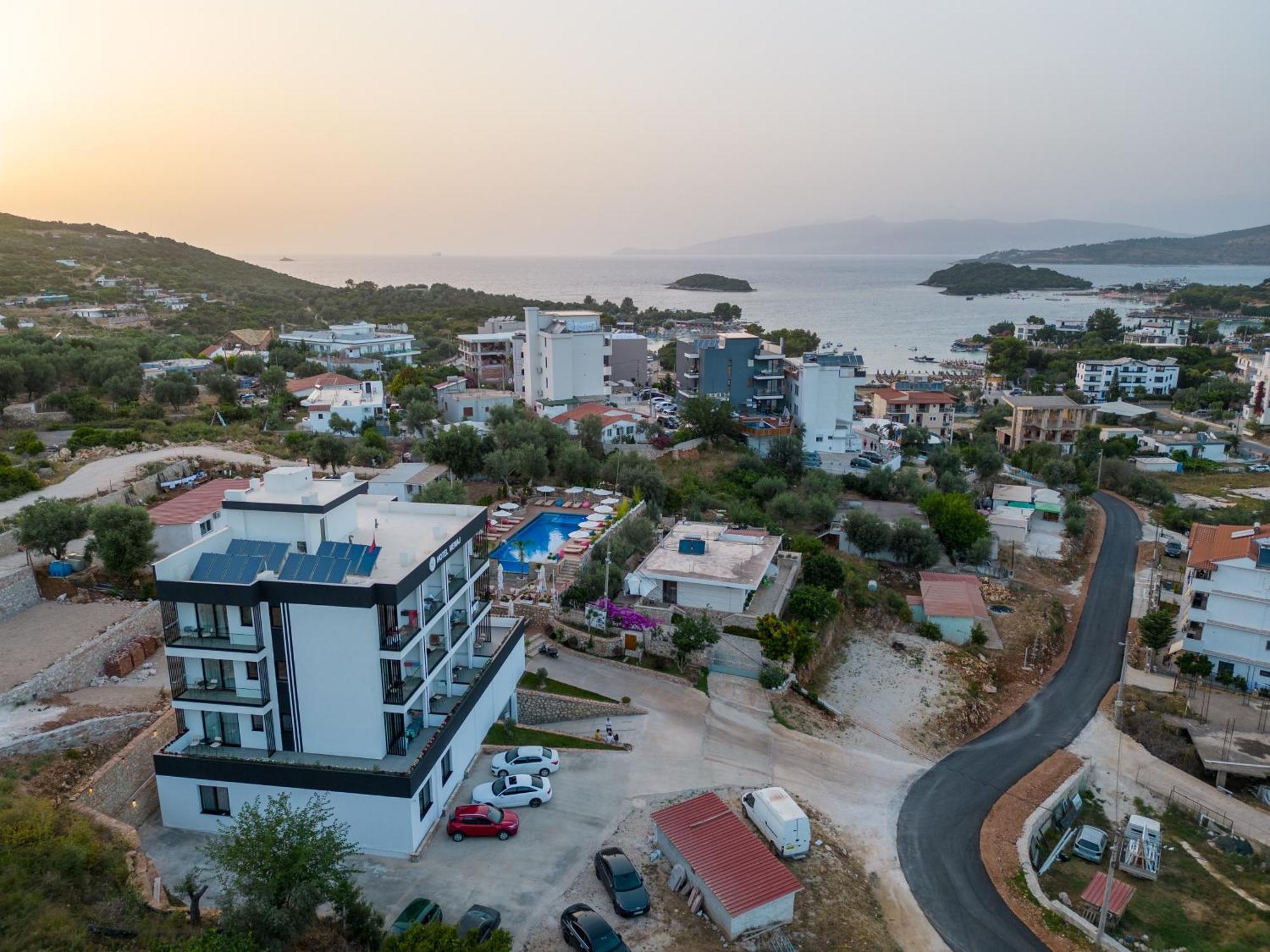 Hotel Memaj Ксамил Экстерьер фото